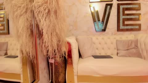 EVA online show from April 6, 4:46 am