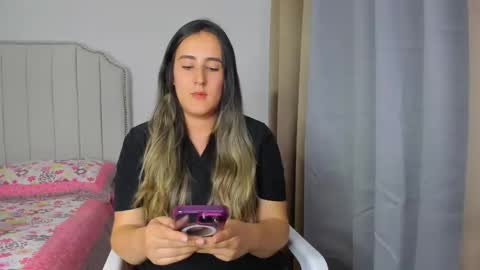 Hanna online show from March 7, 1:38 am