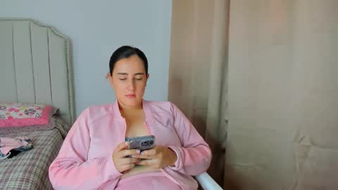 Hanna online show from November 23, 9:24 pm