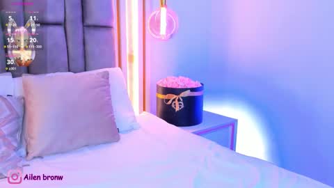 Eliana online show from February 27, 1:09 am