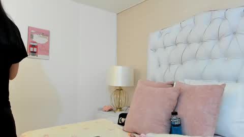 HannaDawsons online show from February 12, 2:24 am