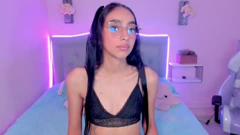 Hanna online show from February 20, 7:52 pm