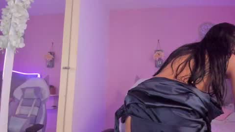 Hanna online show from March 11, 1:59 am