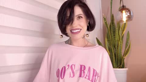 Hannah  online show from September 25, 12:17 am