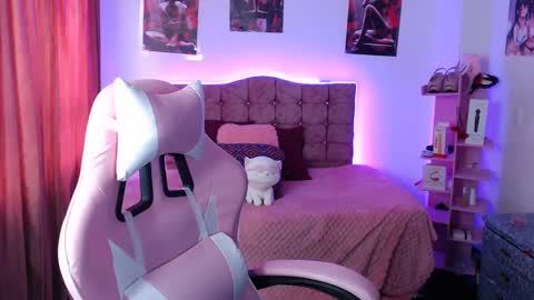 hannah_swet online show from February 25, 8:32 pm