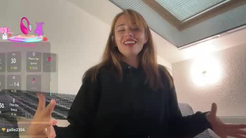 Snapshot of hannahinto chatting on September 19, 2:54 pm hannahinto online show from September 19, 2:54 pm