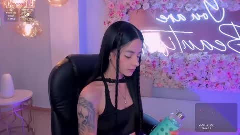 HANNAH J online show from January 18, 3:37 am