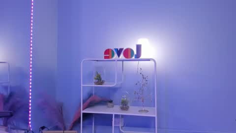 Hannah online show from January 9, 5:40 pm