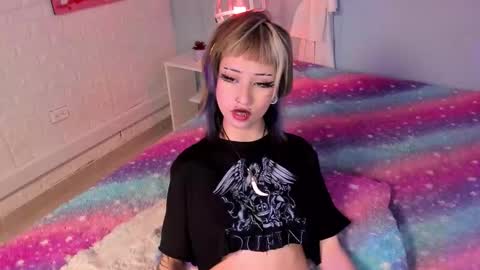 Hannah online show from December 1, 12:03 pm