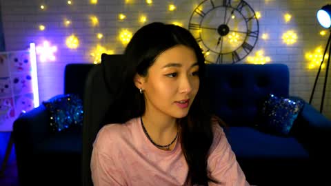 Snapshot of hannarosie chatting on December 30, 7:53 pm hannarosie online show from December 30, 7:53 pm