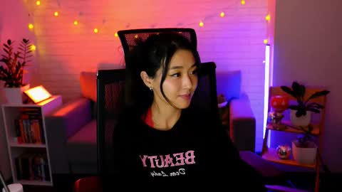 Snapshot of hannarosie chatting on October 11, 8:23 pm hannarosie online show from October 11, 8:23 pm