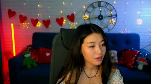 Snapshot of hannarosie chatting on February 5, 9:29 pm hannarosie online show from February 5, 9:29 pm