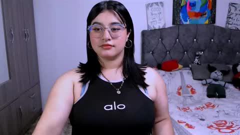 Hanny Parkerr online show from September 24, 5:14 am