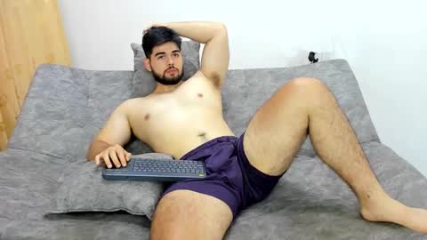 Snapshot of hans_fox03 chatting on October 20, 12:26 am Hans online show from October 20, 12:26 am
