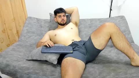 Snapshot of hans_fox03 chatting on October 4, 10:51 pm Hans online show from October 4, 10:51 pm