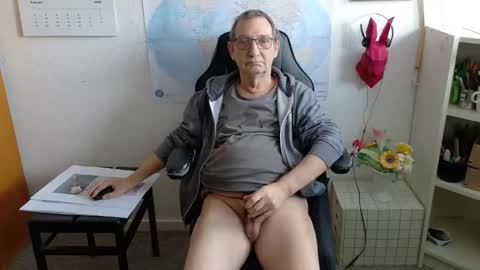 charly online show from February 24, 10:29 am