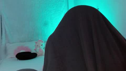 Anto online show from March 26, 2:00 pm