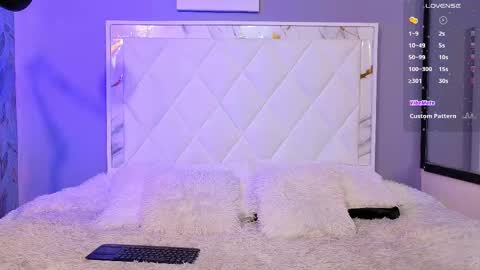 Hanzking01 online show from March 24, 3:01 am