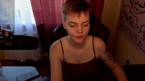 Snapshot of haori_chan chatting on October 12, 9:57 am Haori online show from October 12, 9:57 am