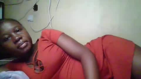 happy_dimple online show from October 19, 12:43 pm