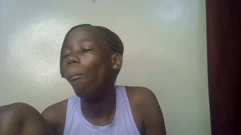 happy_kienyeji online show from November 10, 3:53 am