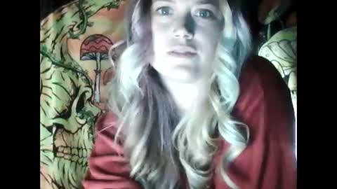 happygirl4444 online show from February 28, 3:21 am