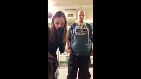 happysunshine4319 online show from February 13, 8:06 am