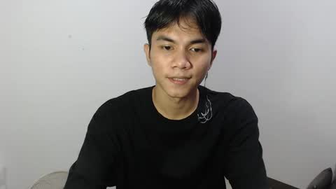 hard_bry online show from March 7, 11:07 am