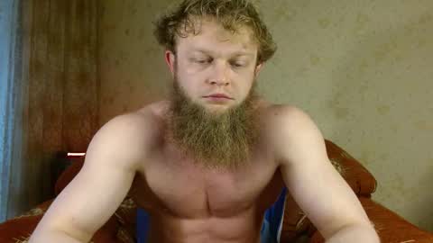 Valentino Hard online show from September 18, 10:30 am