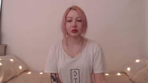 Emily online show from March 25, 8:37 pm