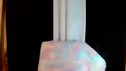 mj online show from October 12, 9:57 am