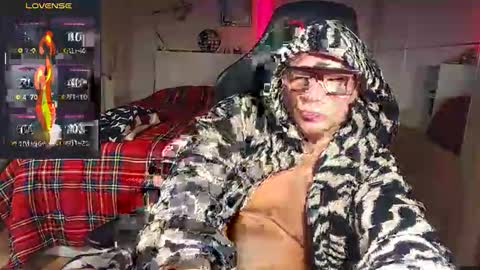 MATTSTEEL - ITALIAN STALLION online show from October 17, 10:19 am