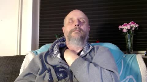 MrLazy online show from February 11, 6:56 pm