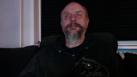 MrLazy online show from December 14, 8:48 pm