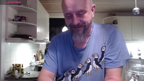 MrLazy online show from November 15, 5:58 pm