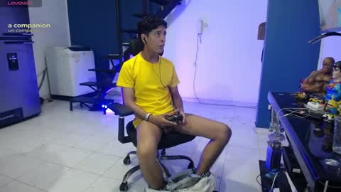 Andres Dean online show from February 22, 11:51 pm