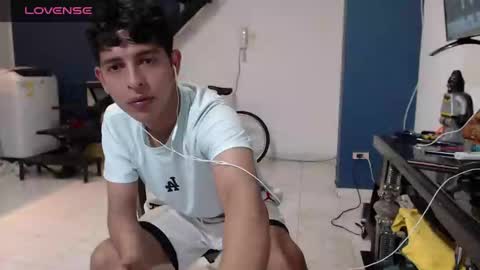 Andres Dean online show from February 22, 12:38 am