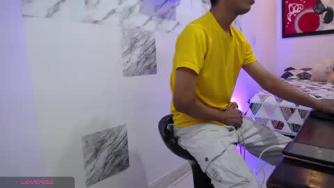 Andres Dean online show from February 28, 6:09 pm