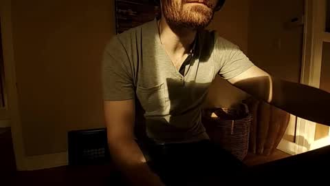 Tom online show from October 10, 10:58 pm