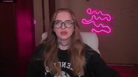 Julia online show from February 23, 5:01 am