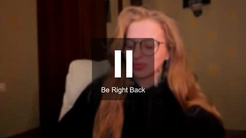 Julia online show from November 22, 5:39 am