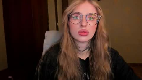 Julia online show from January 19, 6:01 am