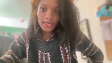 Nicky online show from March 2, 8:50 pm