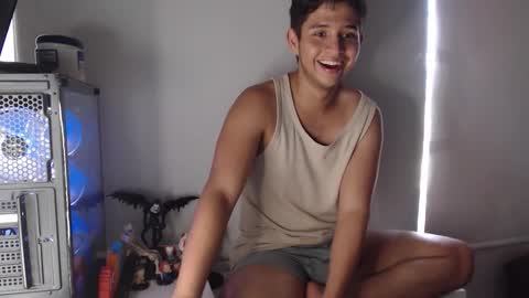 Snapshot of harold_18_ chatting on September 12, 8:22 pm harold_18_ online show from September 12, 8:22 pm