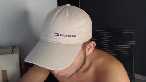 harold_18_ online show from April 18, 7:58 pm