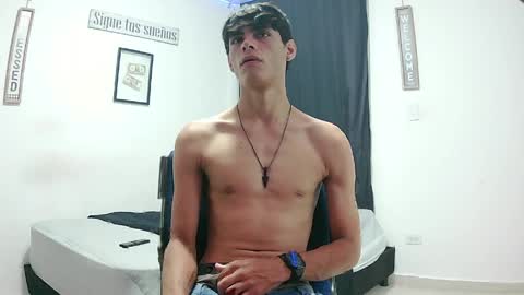 harry thomson online show from April 8, 11:19 pm