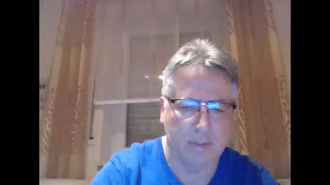 Snapshot of hartl67 chatting on November 1, 7:02 pm hartl67 online show from November 1, 7:02 pm