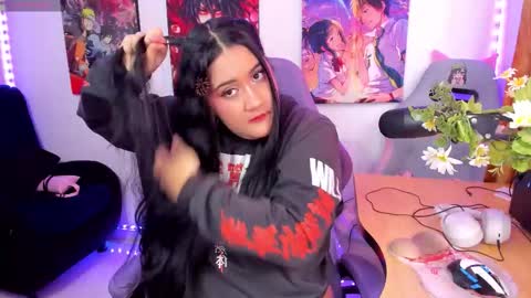 karen  online show from September 21, 3:38 pm