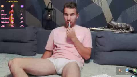 Snapshot of harvey_ren chatting on September 29, 8:30 pm Harvey online show from September 29, 8:30 pm