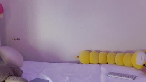 Anna online show from April 14, 9:34 am